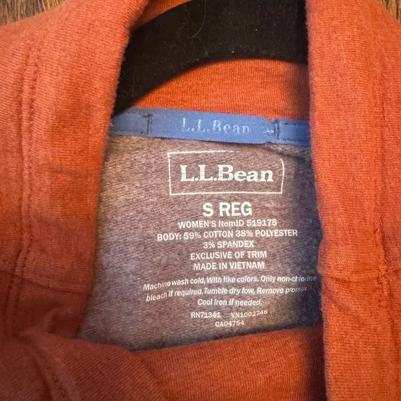 LL Bean Women's L.L.Bean Cozy Mixed-Knit Pullover, Colorblock, like new - Picture 7 of 8